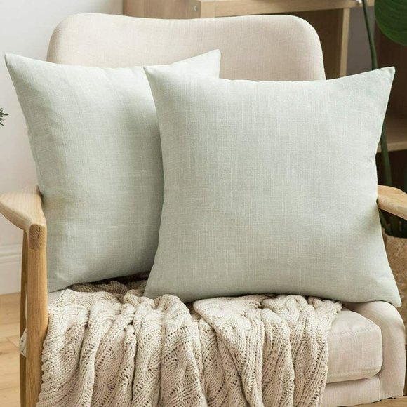 room essentials toss pillow